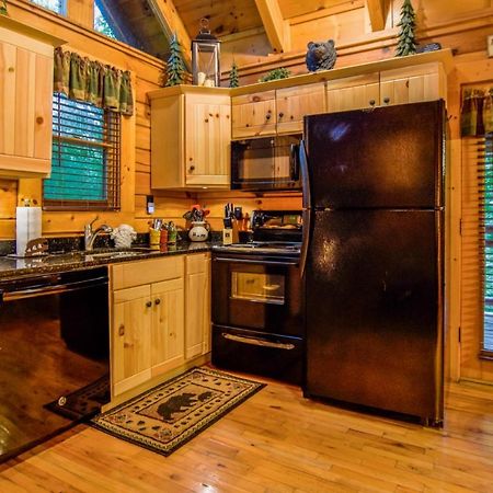 Beary Cozy Cabin Sevierville Εξωτερικό φωτογραφία